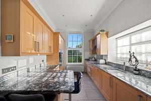 Photo 14- click for photo gallery